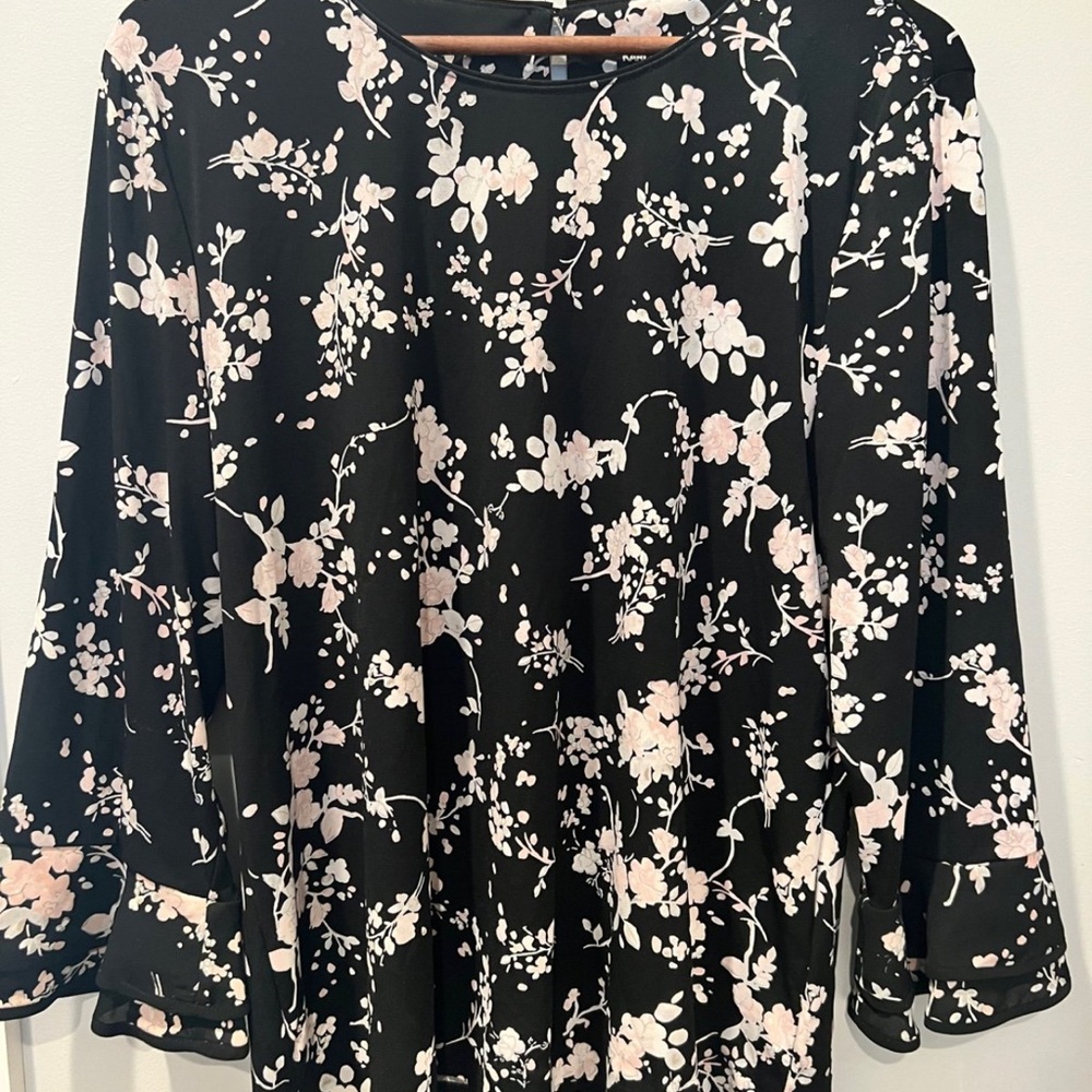 Karl Lagerfeld Paris Blouse